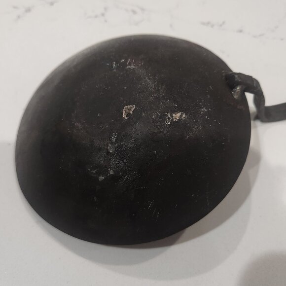 Black Iron Colonial Candle Holder w/handle - Picture 4 of 4